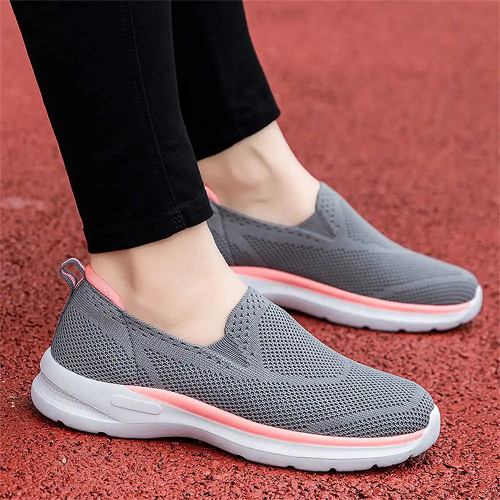 レースネットなしのメンズバスケットボールシューズ,デミシーズ - Street Fashion Vietnam のレビューと価格