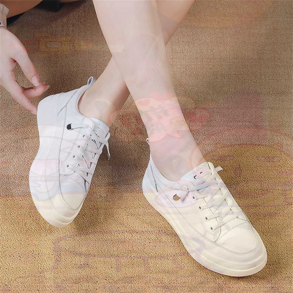 レースアップ分厚いローファー女性スケートボードスポーツシュー - Street Fashion Vietnam のレビューと価格