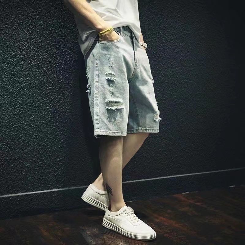 エッジの効いたクールなメンズリップドデニムショートパンツヴィ - Street Fashion Hong Kong のレビューと価格