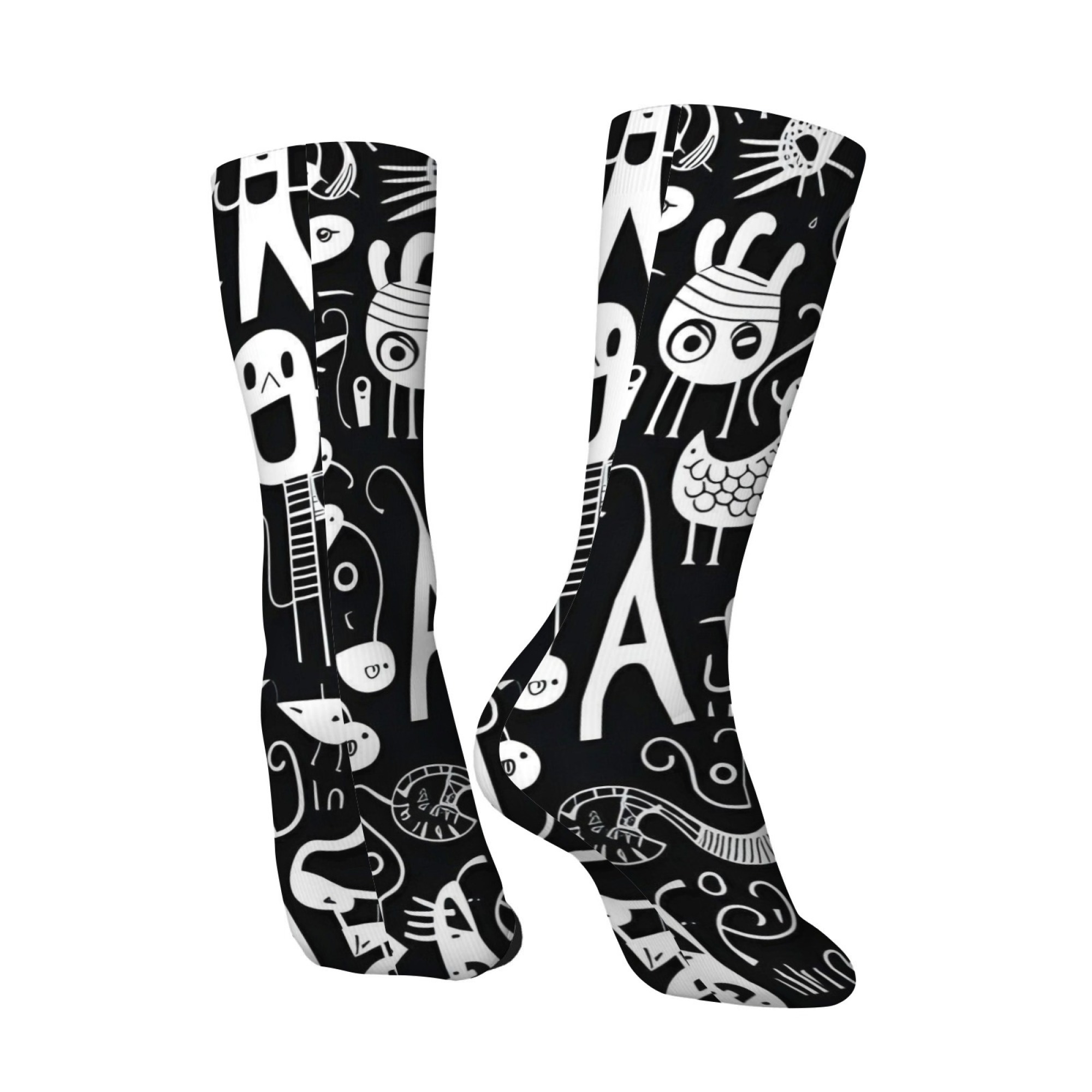 黒白グラフィティ風プリント メンズソックス 快適 通気性 肌 - Quirky Street Fashion のレビューと価格
