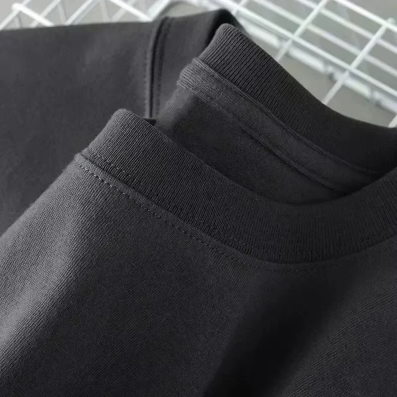 ストリートファッションのトレンド、クラシックロゴ、カジュアル - Street Fashion Brand Logo のレビューと価格
