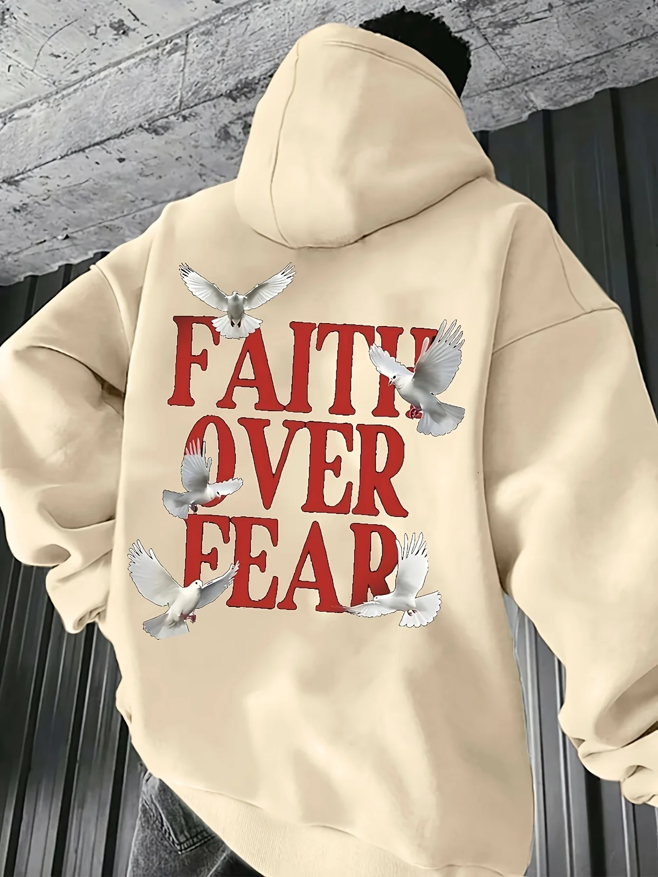 レトロな信仰の引用句がプリントされたホワイトダブメンズフーデ - Street Style Fashion Quotes のレビューと価格