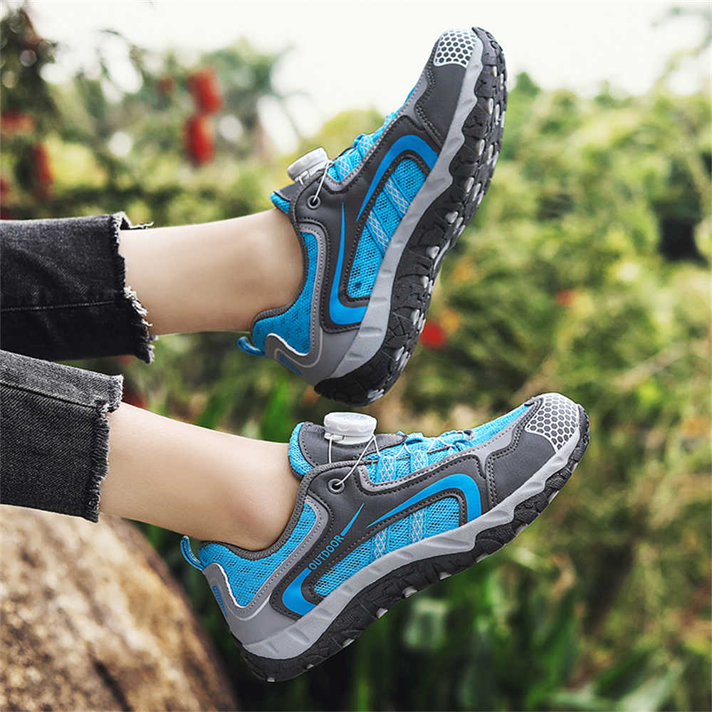 ハイカットウォーターグリーンフラット女性靴ミュール女性フラッ - Street Fashion Vietnam のレビューと価格