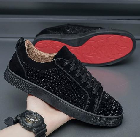 秋冬新作メンズウォームスニーカー ラインストーンストリート香 - Street Fashion Hong Kong のレビューと価格